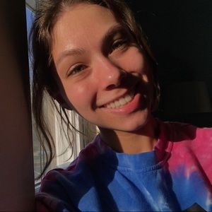 Meet your Posher, Madi